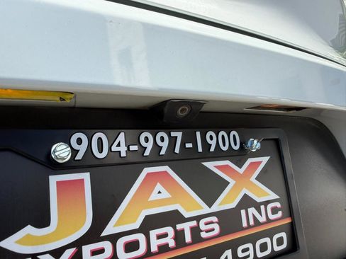 Used 2015 Porsche Macan S image 13