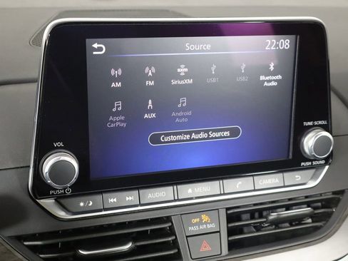 Used 2025 Nissan Altima 2.5 SV image 30