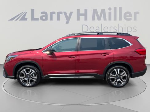Certified 2026 Subaru Ascent Limited AWD/4WD image 2