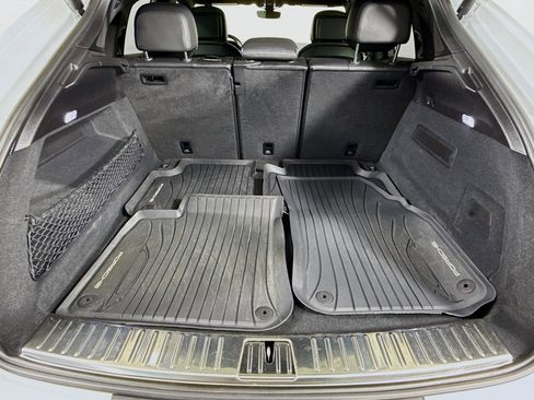 Certified 2022 Porsche Cayenne Coupe image 26