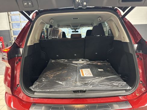 New 2026 Nissan Rogue SV w/ Cold Weather Package AWD/4WD image 38