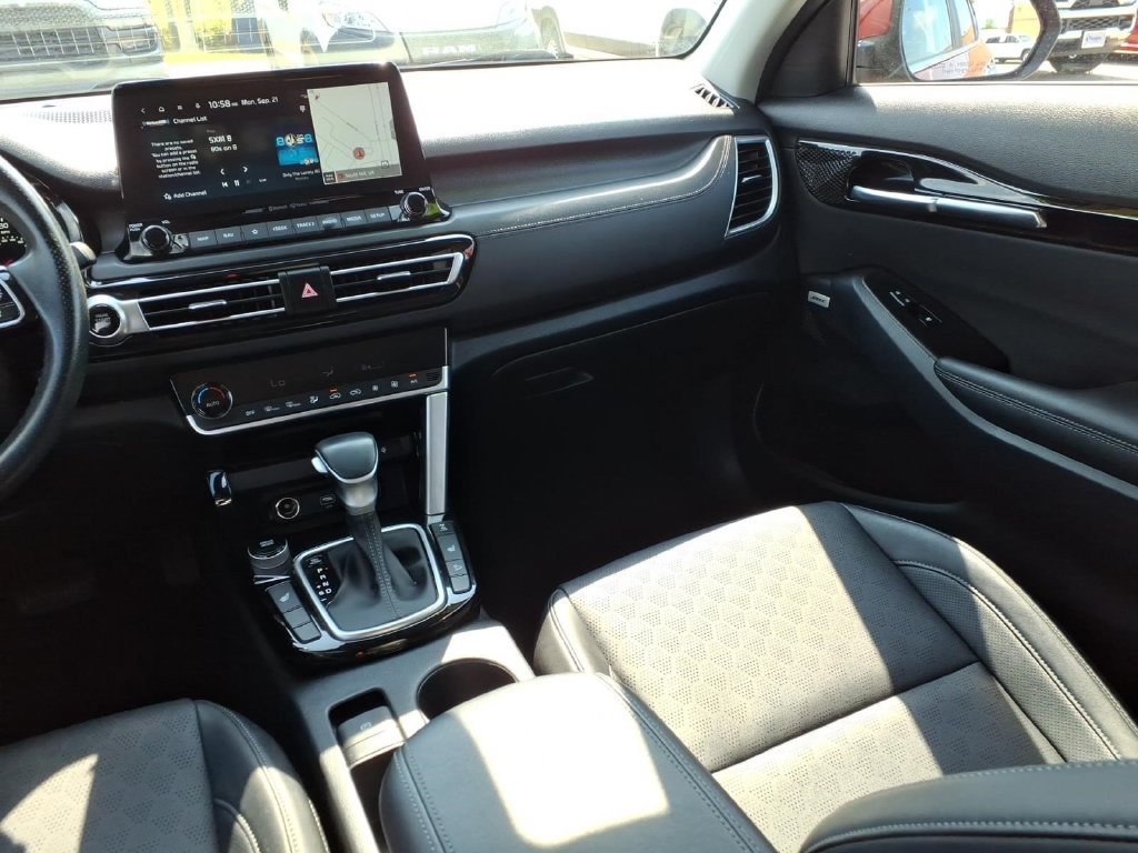 Used 2023 Kia Seltos SX AWD/4WD image 17