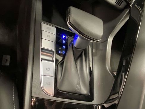 Certified 2025 Hyundai Elantra Blue image 18