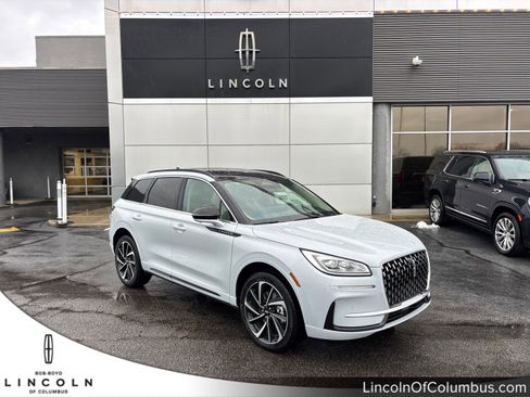 New 2026 Lincoln Corsair Grand Touring AWD/4WD image 1