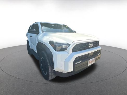 Used 2025 Toyota 4Runner TRD Off-Road AWD/4WD image 2
