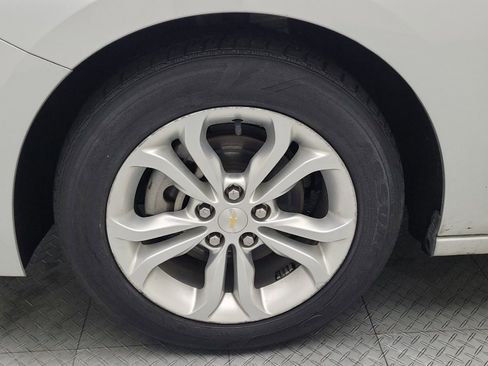 Used 2019 Chevrolet Cruze LT w/ LT Fleet Convenience Package image 31