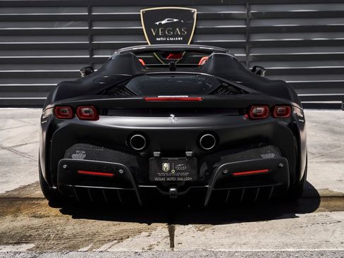 Used 2024 Ferrari SF90 Spider AWD/4WD image 21