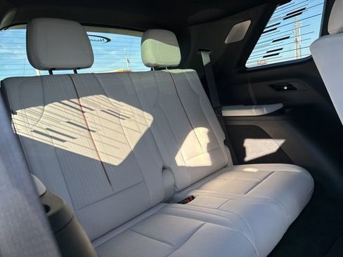 New 2026 Cadillac Vistiq Sport w/ LPO, Floor Liner Package image 16