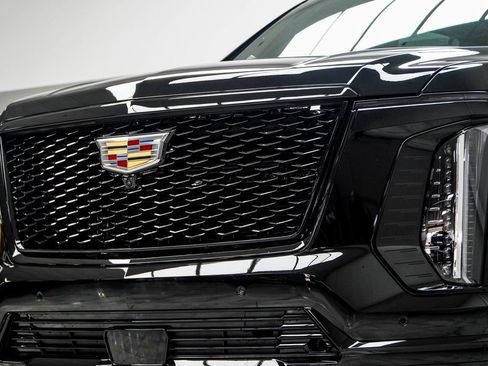 Used 2026 Cadillac Escalade Platinum Sport AWD/4WD image 2