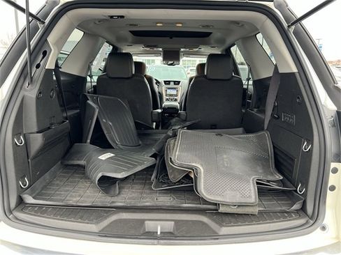 Used 2015 GMC Acadia Denali image 20