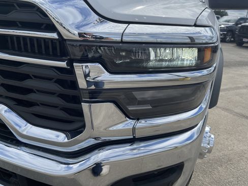 New 2025 RAM 3500 Tradesman AWD/4WD image 10