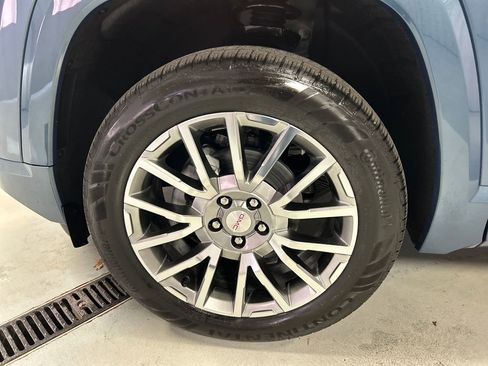 New 2026 GMC Terrain Denali image 9