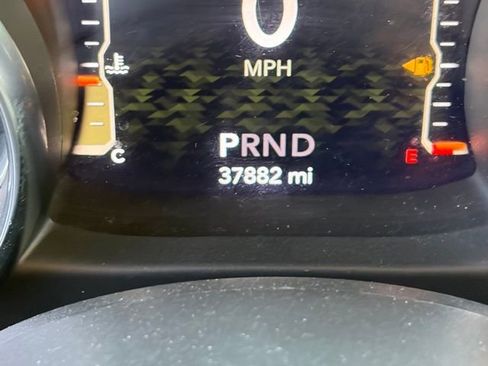 Used 2022 Jeep Gladiator Rubicon w/ Safety Group image 18