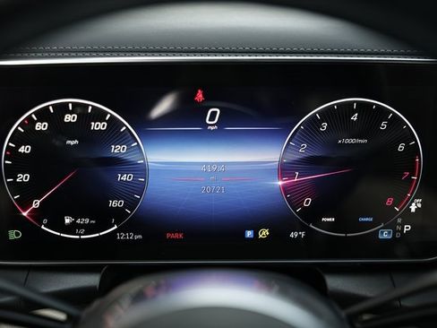 Used 2023 Mercedes-Benz GLC 300 4MATIC image 32