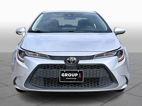 Used 2020 Toyota Corolla L image 4