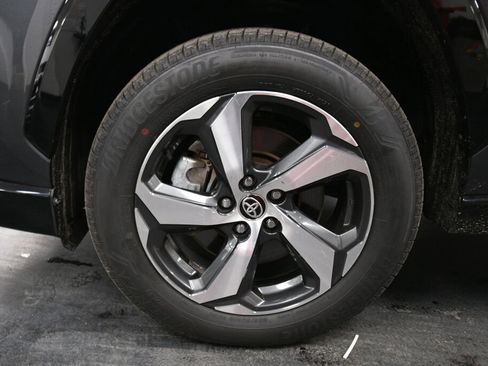 Certified 2023 Toyota RAV4 SE image 34