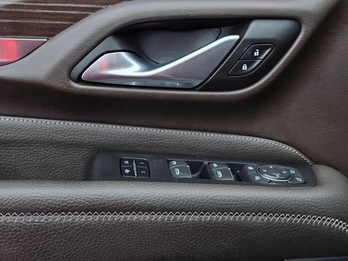 Used 2021 GMC Yukon XL Denali image 14