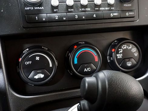 Used 2011 Honda Element EX image 20
