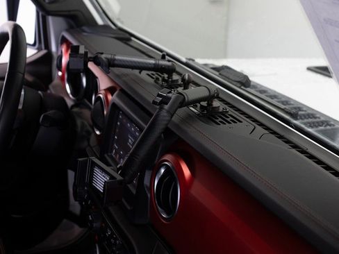 Used 2021 Jeep Wrangler Rubicon w/ Cold Weather Group image 24