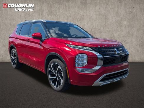Used 2024 Mitsubishi Outlander SEL AWD/4WD image 1
