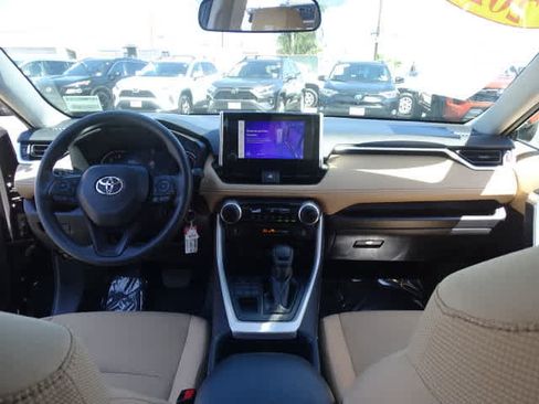 Certified 2025 Toyota RAV4 LE AWD/4WD image 23