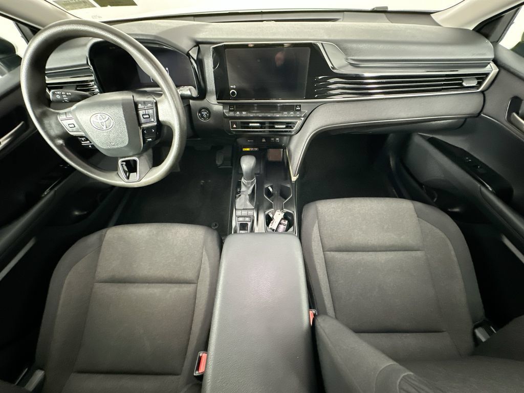 Used 2025 Toyota Camry LE FWD image 10