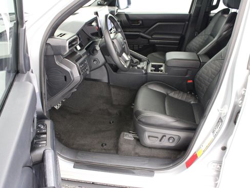 Used 2025 Toyota 4Runner TRD Sport Premium RWD image 14