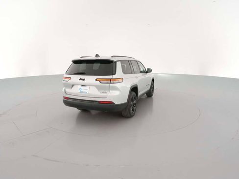 New 2025 Jeep Grand Cherokee L Limited w/ Black Appearance Package image 11