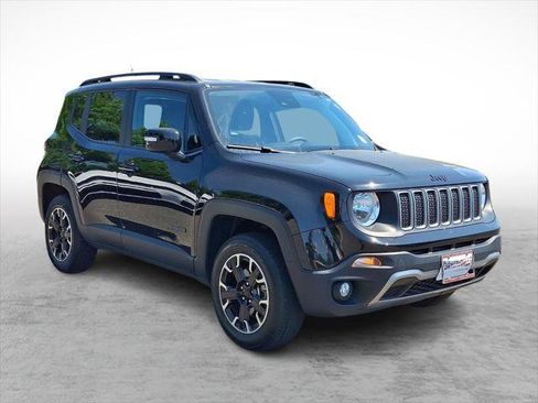 Certified 2023 Jeep Renegade Latitude AWD/4WD image 7