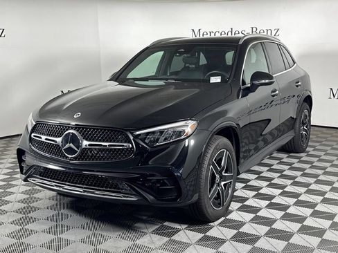 Certified 2026 Mercedes-Benz GLC 300 image 3
