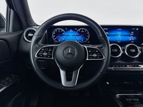 Certified 2022 Mercedes-Benz GLB 250 GLB 250 image 5