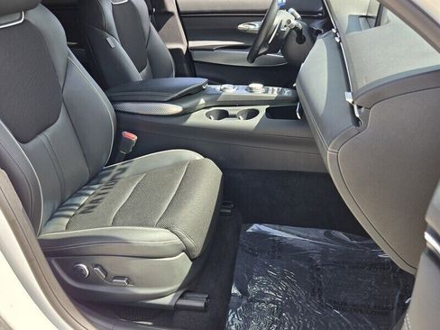 Used 2025 Genesis GV70 3.5T Sport image 16