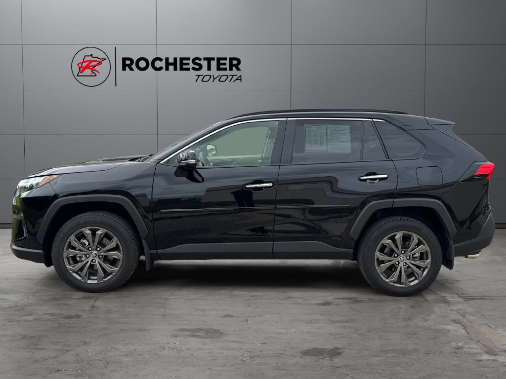 Certified 2025 Toyota RAV4 Limited w/ Advanced Technology Package AWD/4WD image 2