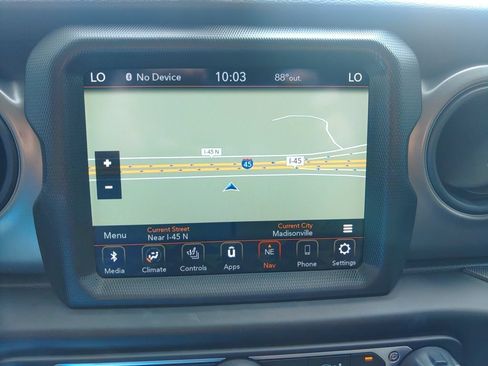 Used 2023 Jeep Gladiator Sport AWD/4WD image 10