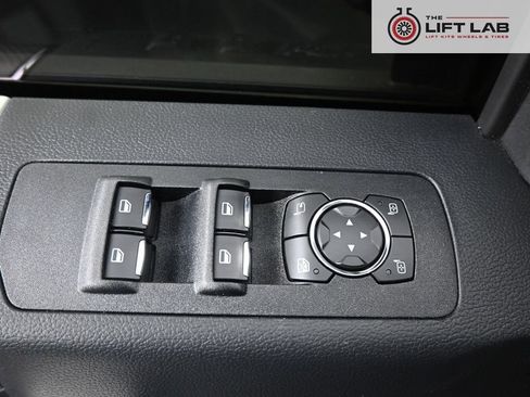 Used 2020 Ford F150 Lariat w/ Equipment Group 502A Luxury AWD/4WD image 22