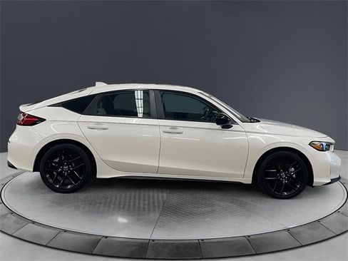 Certified 2025 Honda Civic Sport image 6