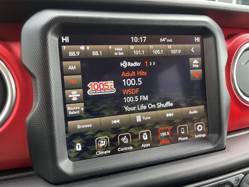 Used 2021 Jeep Wrangler Rubicon image 39