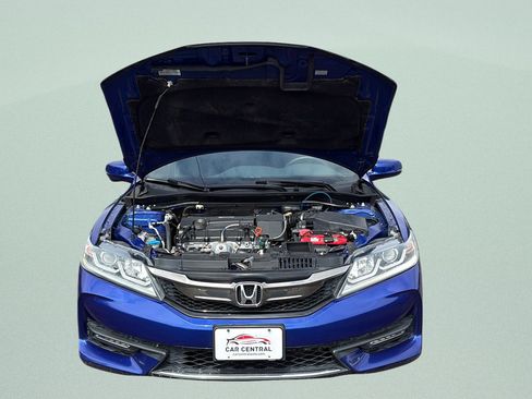 Used 2016 Honda Accord EX image 23