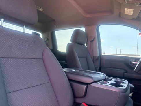 Used 2020 Chevrolet Silverado 1500 Custom w/ Custom Value Package RWD image 28