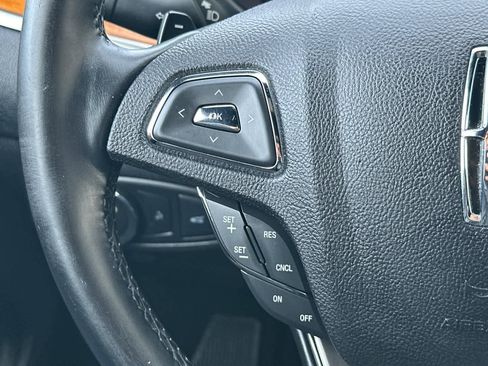 Used 2017 Lincoln MKC Select w/ Select Plus Package image 27