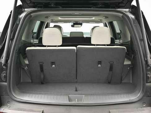 Used 2024 Hyundai Santa Fe Limited image 16