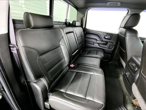 Used 2016 GMC Sierra 1500 Denali w/ Enhanced Driver Alert Package AWD/4WD image 27