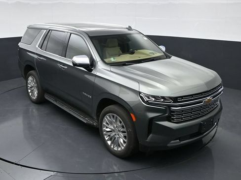 Used 2023 Chevrolet Tahoe Premier AWD/4WD image 35