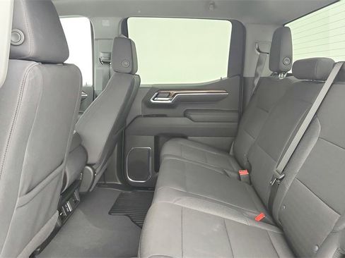 Certified 2025 Chevrolet Silverado 1500 LT image 26