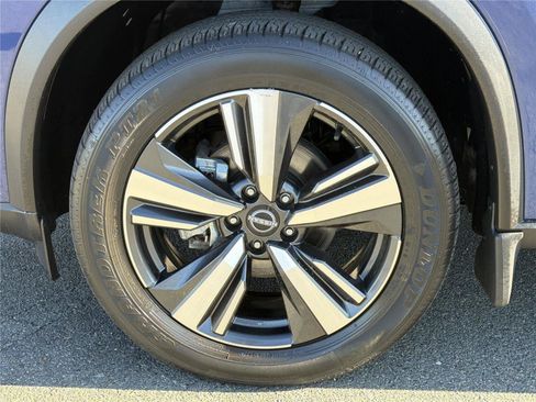 Used 2023 Nissan Rogue Platinum AWD/4WD image 31