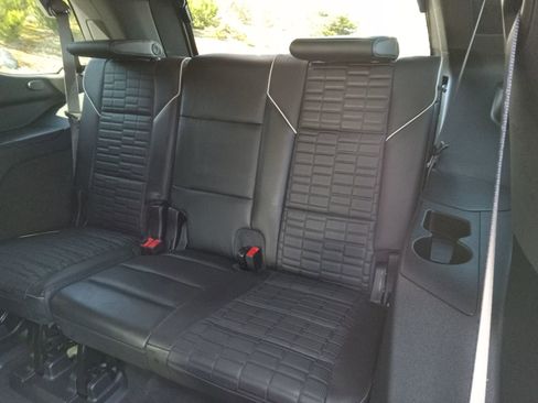 Certified 2023 Cadillac Escalade Sport Platinum w/ LPO, ONYX Package AWD/4WD image 27