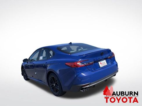 New 2026 Toyota Camry SE w/ Convenience Package FWD image 5