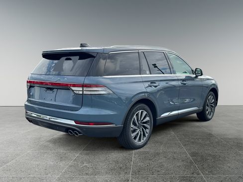 New 2026 Lincoln Aviator AWD image 6