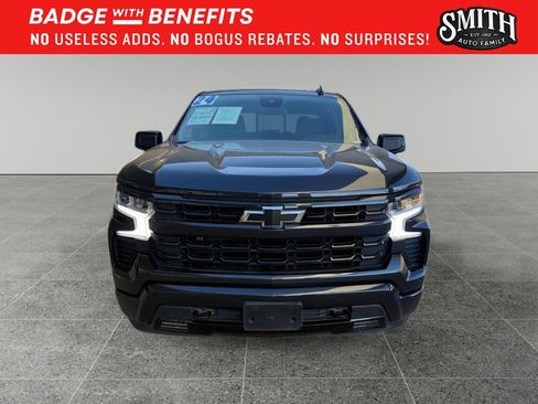 Used 2024 Chevrolet Silverado 1500 RST w/ Convenience Package II AWD/4WD image 3