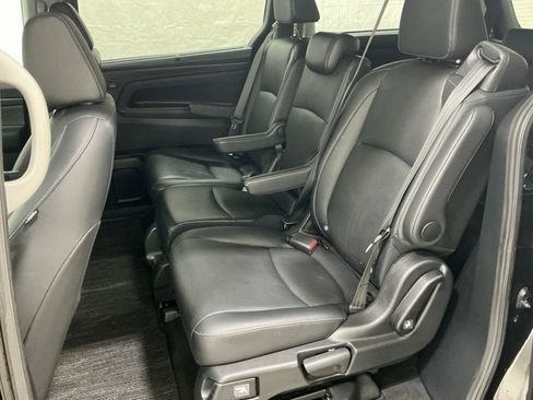 Used 2023 Honda Odyssey EX-L image 14